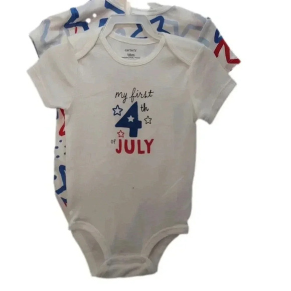 Carter's 2 pack 4th of July bodysuits - Picture 1 of 5